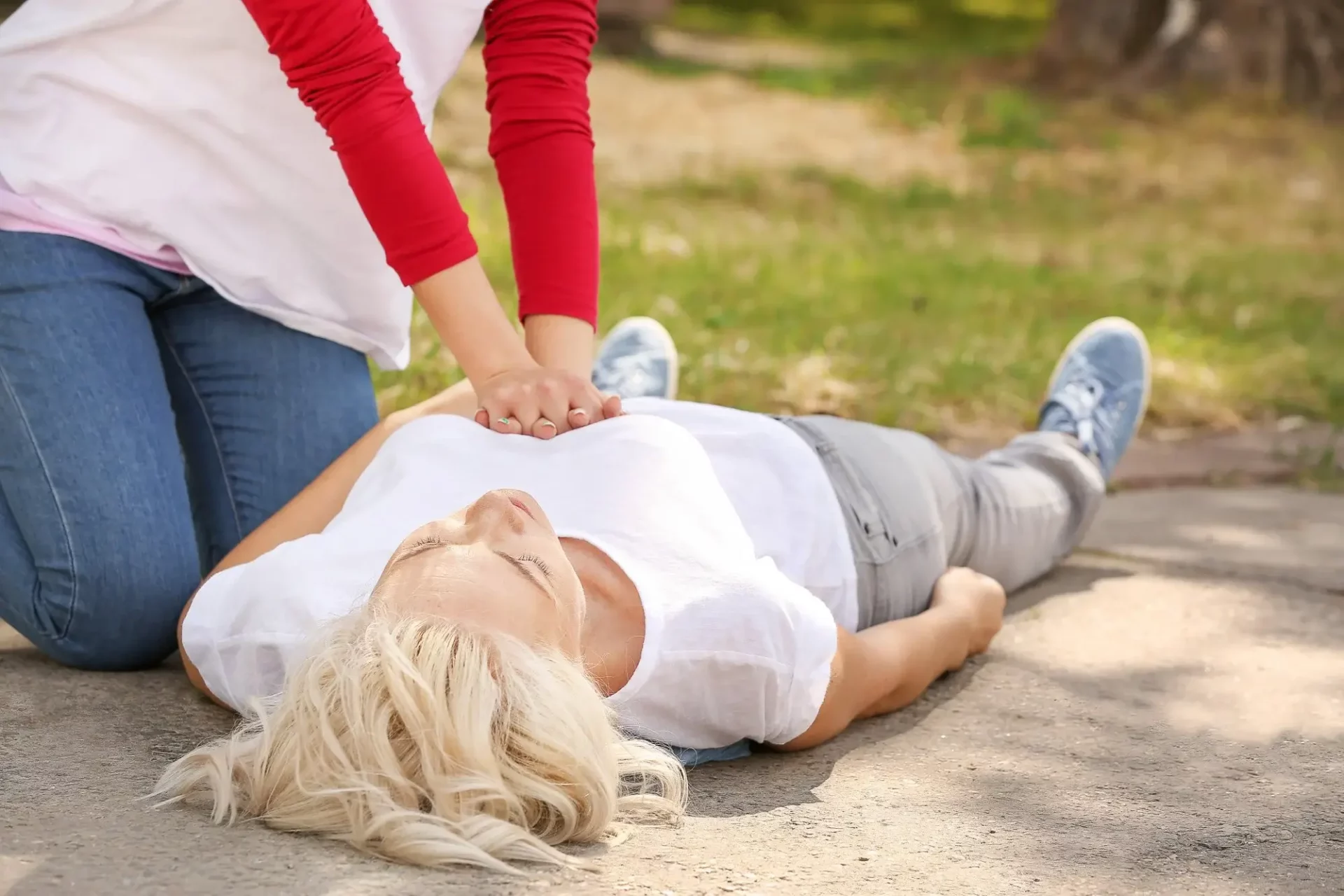 cpr on a pregnant woman
